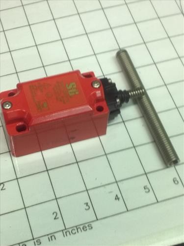 OMRON, STI/OMRON – 44505-2710 SL-MSR11N – SWITCH, INTERLOCK, 1N/C 1N/O, SPRING