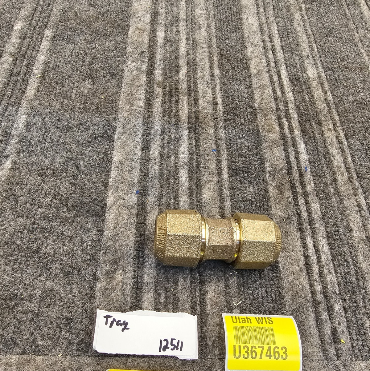 3/4-inch Brass Straight Compression Union Coupling Lead-Free 3-1/2″ Length