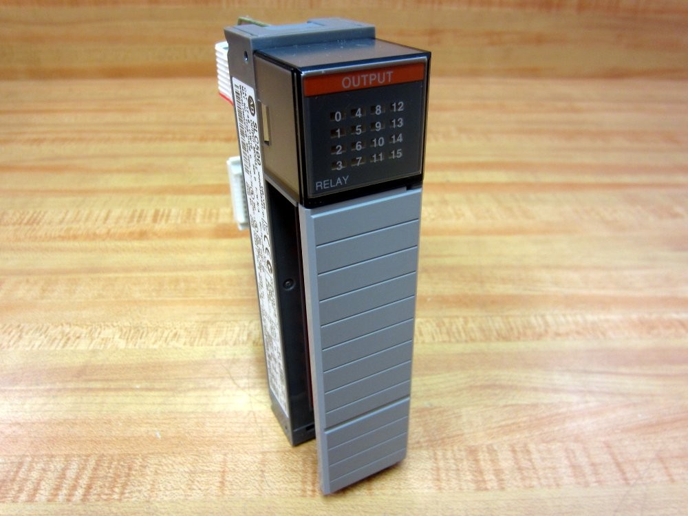 Allen Bradley 1746-OW16 Out Module 1746-0W16 Series C