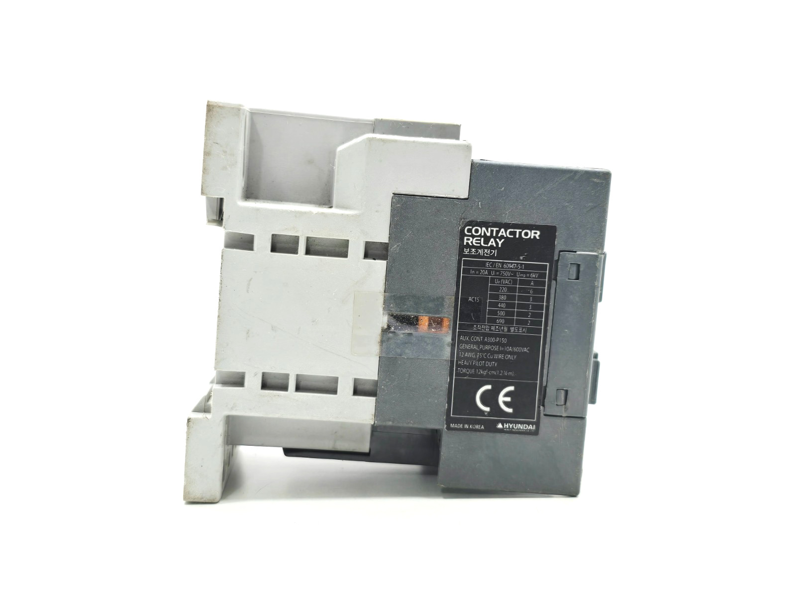 UMX 31 HYUNDAI IEC/EN 60947-5-1 CONTACTOR RELAY LOT OF 2