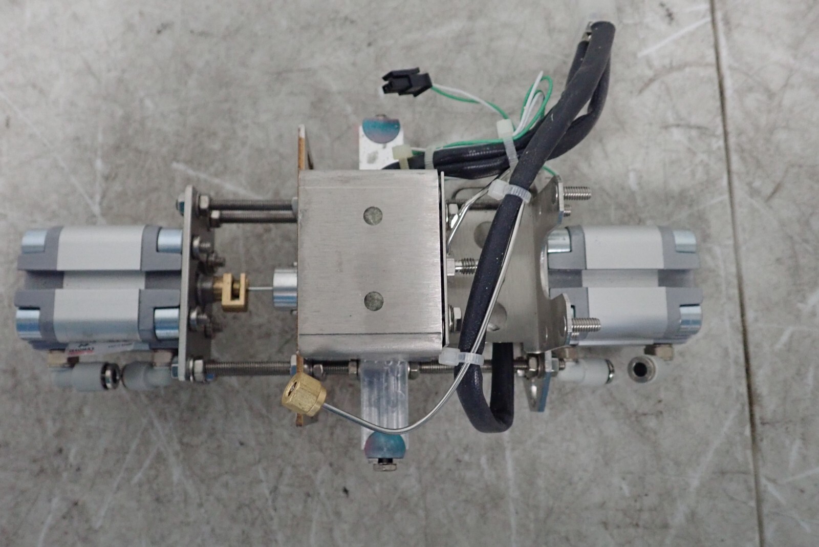 2 Camozzi 31F2A020A010WS01 Modules