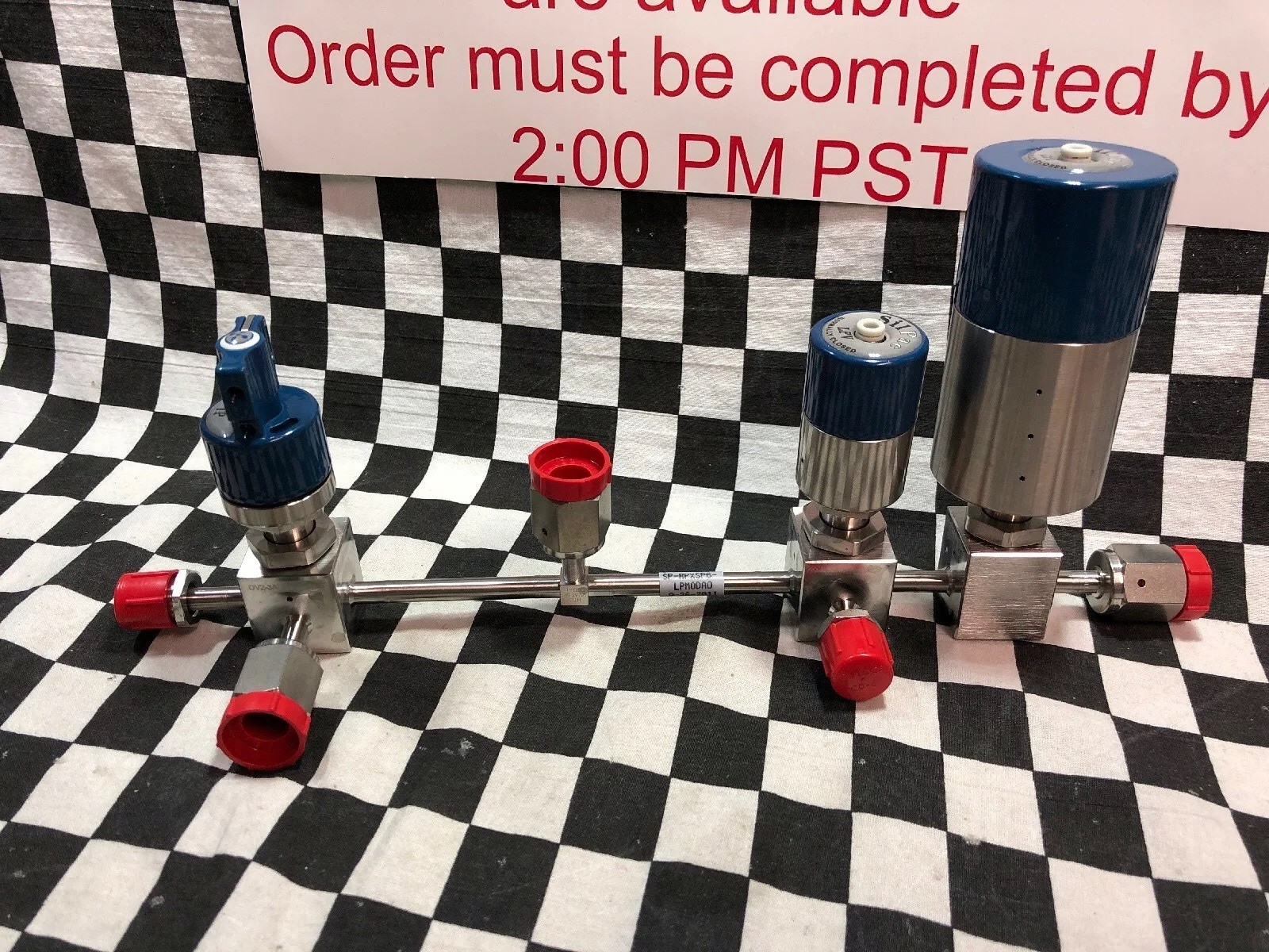 SilPac High Purity Industrial Gas Stick Assemblies 1/4″ F/M VCR, SP-RPXSP6