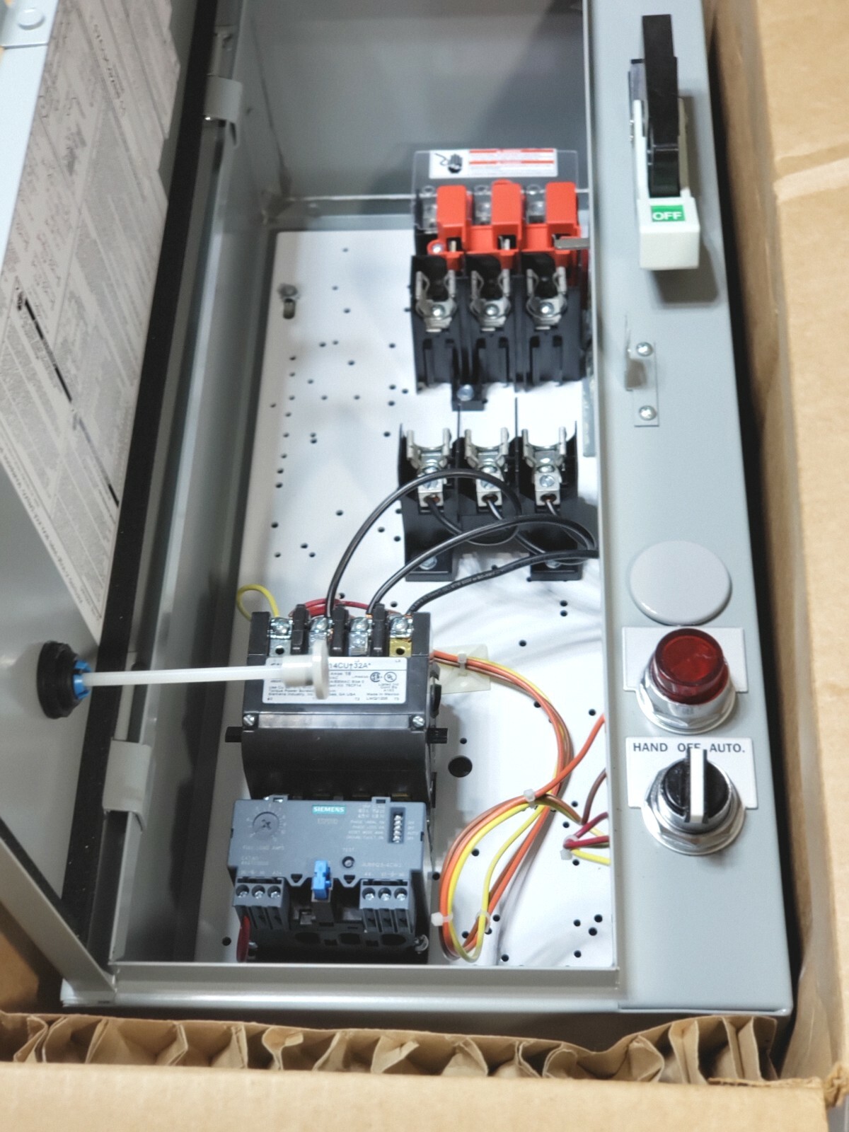 SIEMENS 17CUC92NF11, Starter,Fusible Combo FVNR SZ0,3-12Amps,N12/3R,120V, N£W