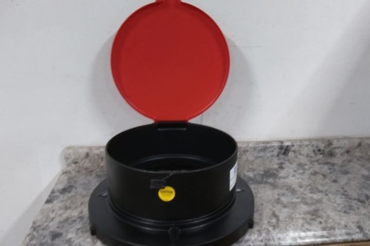 Pig DRM965-RD 55 Gal Drum Cap 24-1/2 In Outside Dia Drum Lid
