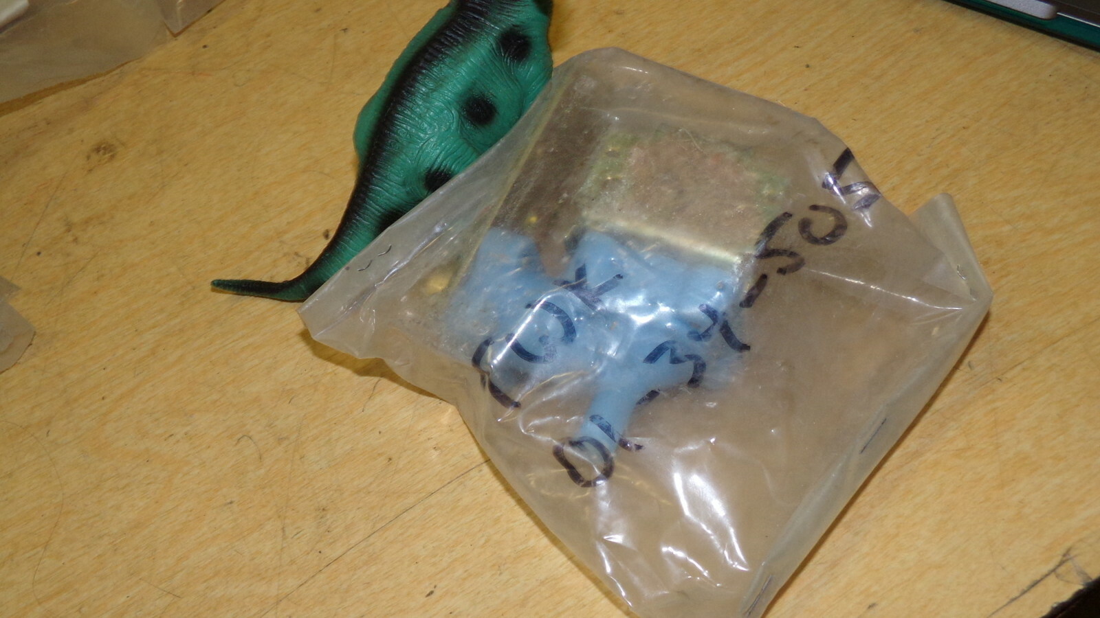 NEW TWK 01-34-505, 22, Valve *Free Shipping*