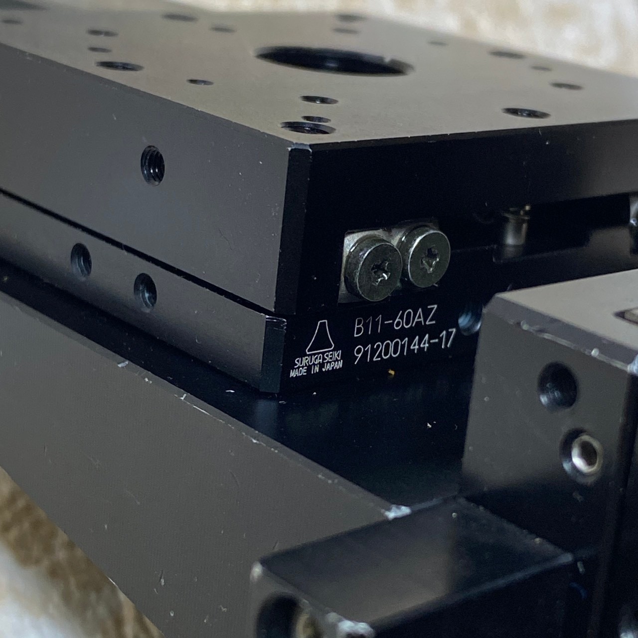 SURUGA SEIKI B11-60C-60CR-60AZ A47-5 MIX 3AXIS Stages as in photos, LAST, DHL