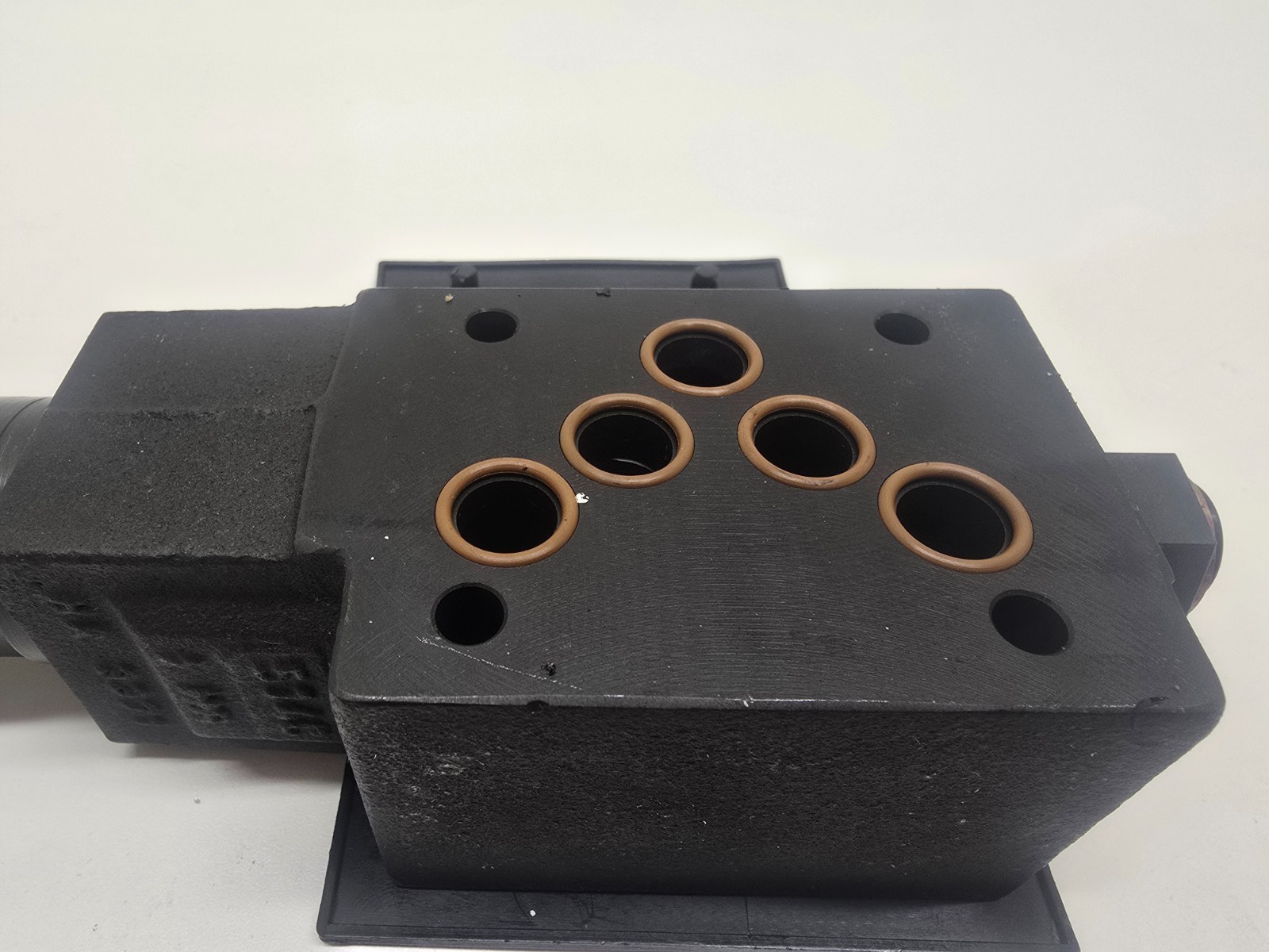NEW OLD STOCK! PARKER PRESSURE REGULATOR PRDM3AA10LVG-15