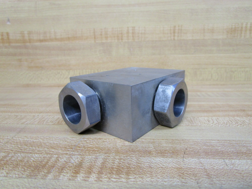 Autoclave Engineers CTX-12 Parker Tee Fitting 880-7098