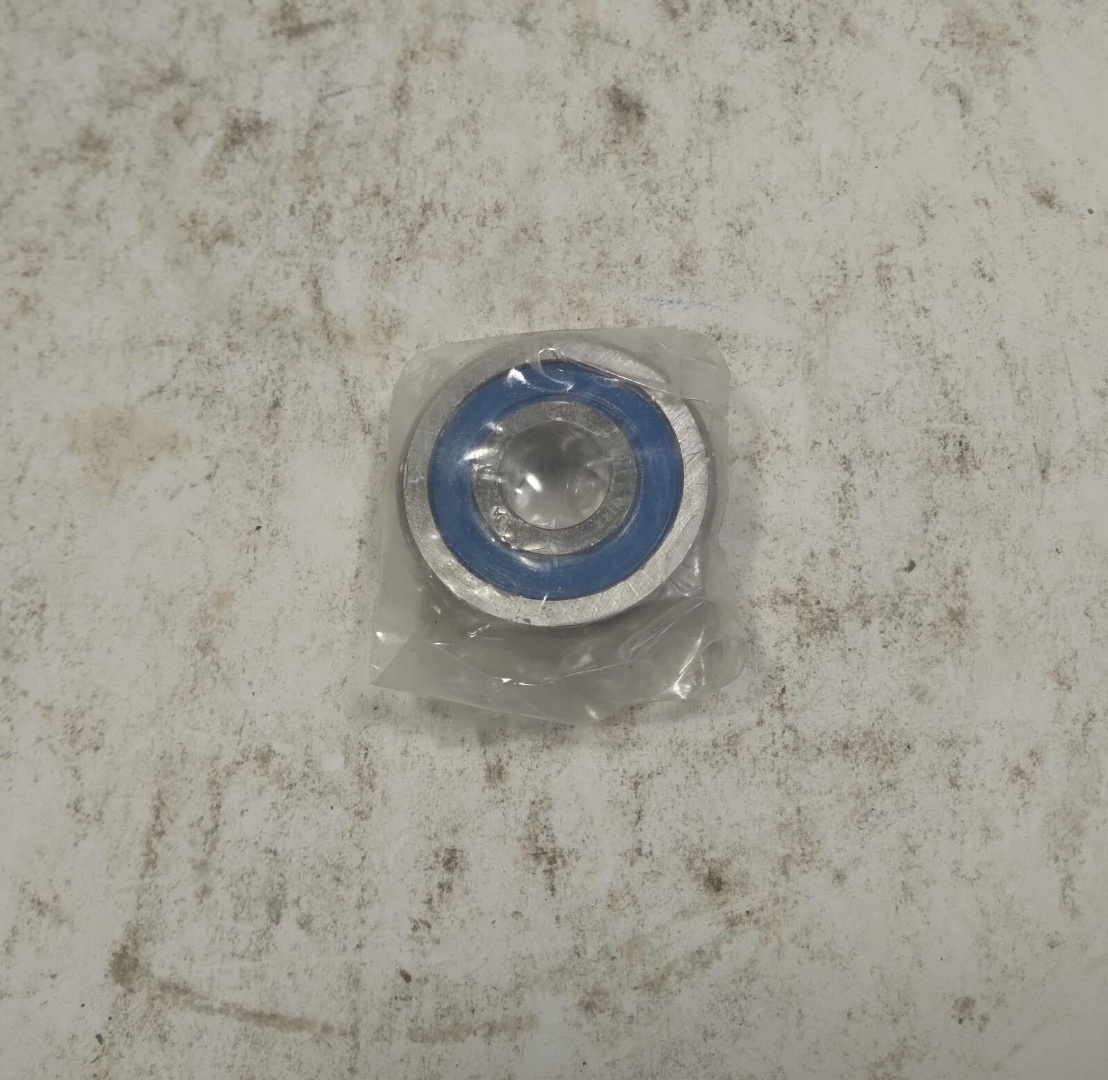 1 NEW AMCAN SS1614 2RS BLUE STAINLESS STEEL RADIAL BALL BEARING NIB ***MAKE OFFE