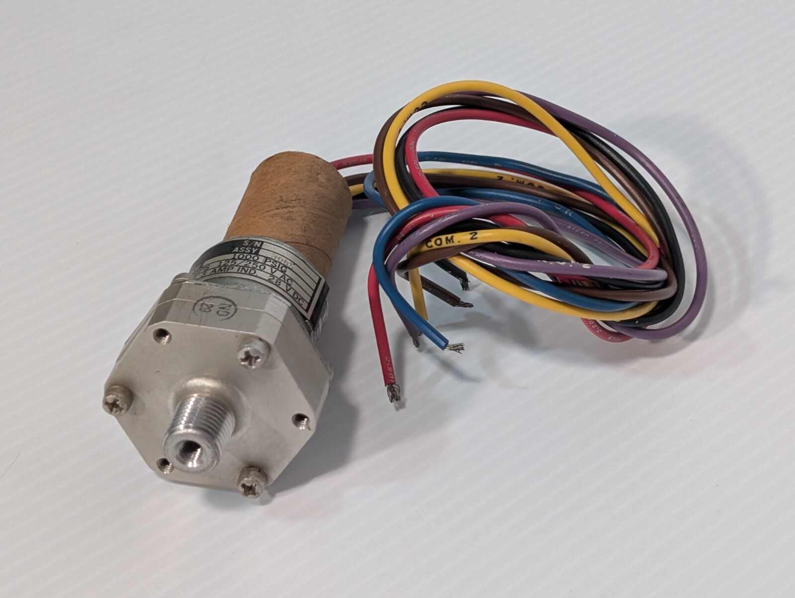 ITT Neo-Dyn 115P1CC3-1516 Pressure Switch 98087, 25PSIG, 5A, 125/250VAC