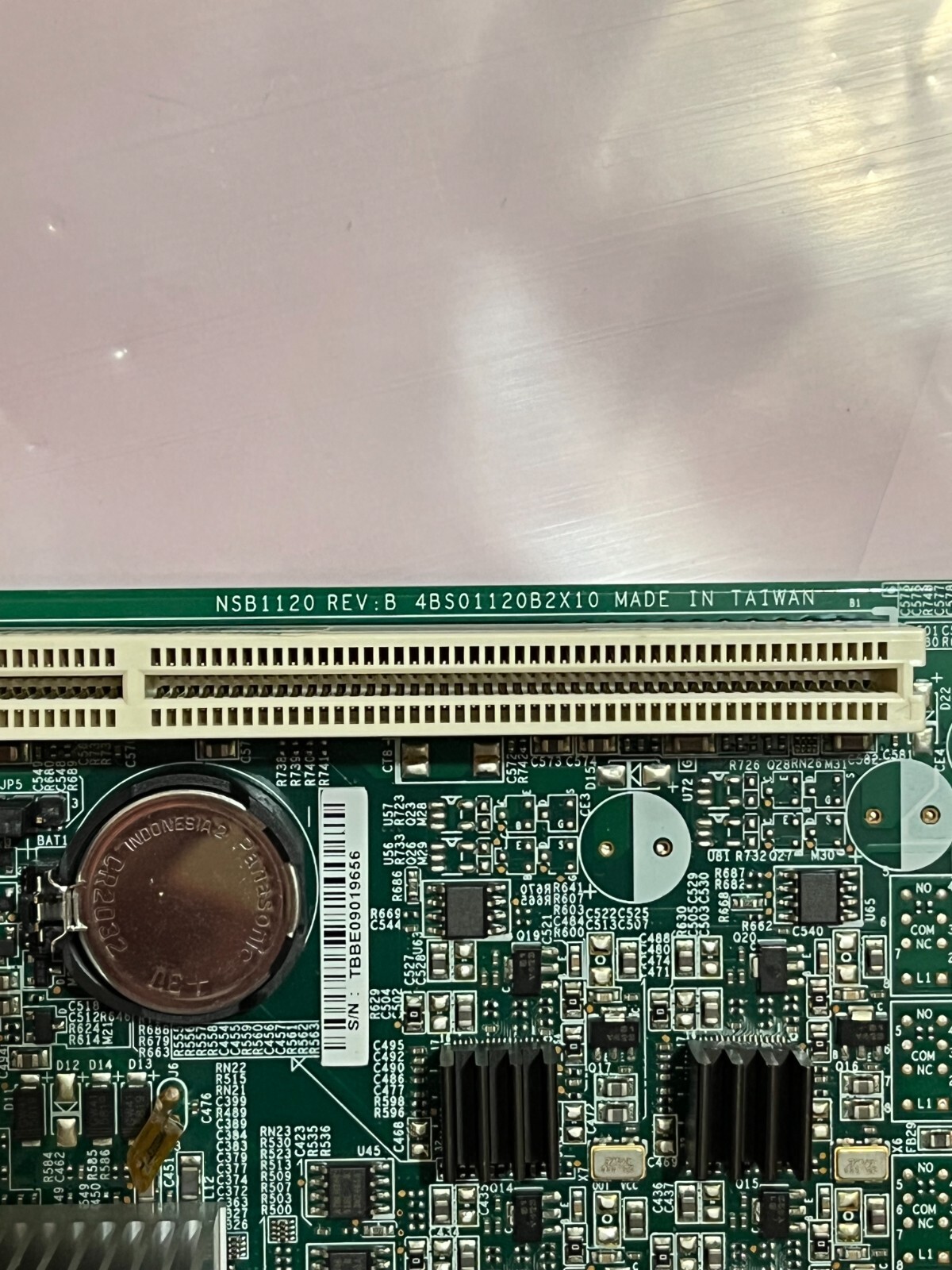 NSB1120 Series Rev B Intel Atom CPU D525 @ 1.8GHz 2GB DDR3 RAM w/ USB/VGA Cables