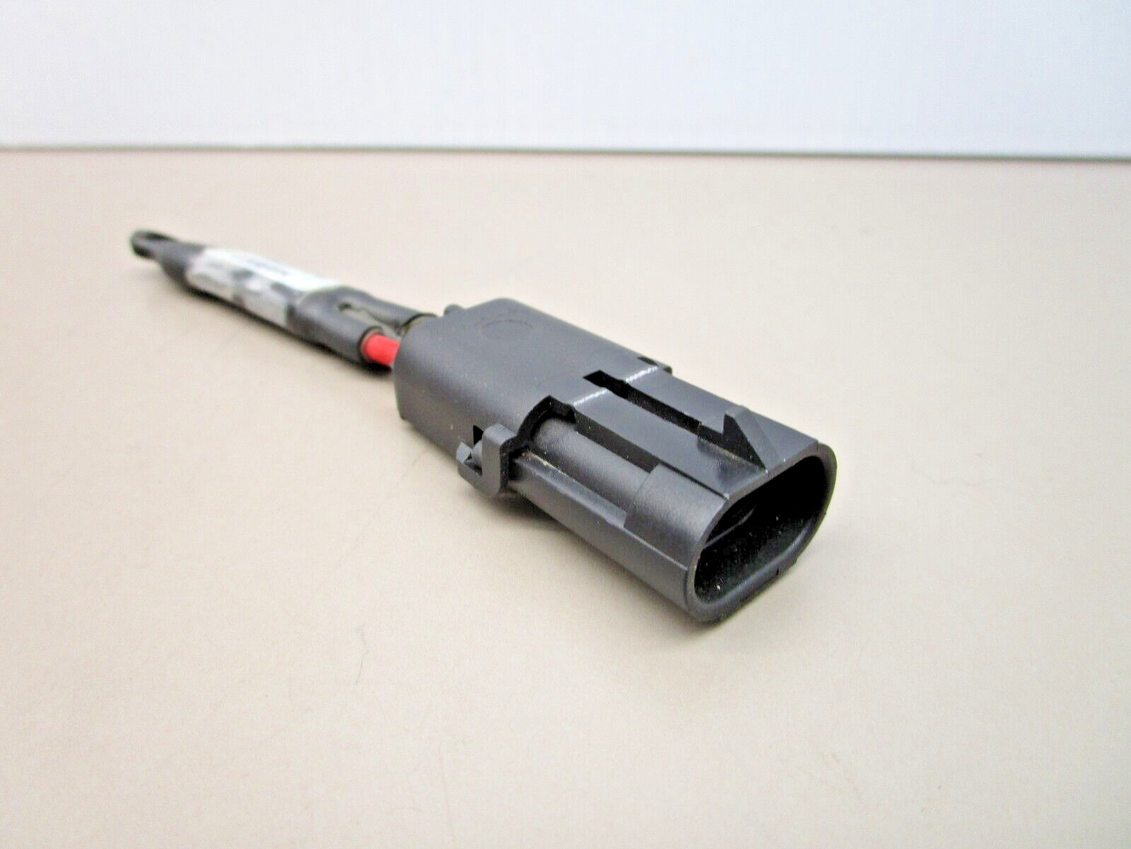 WMI 061032503 HAR003 Specialty Connector Assembly 2-Pin Weatherpack