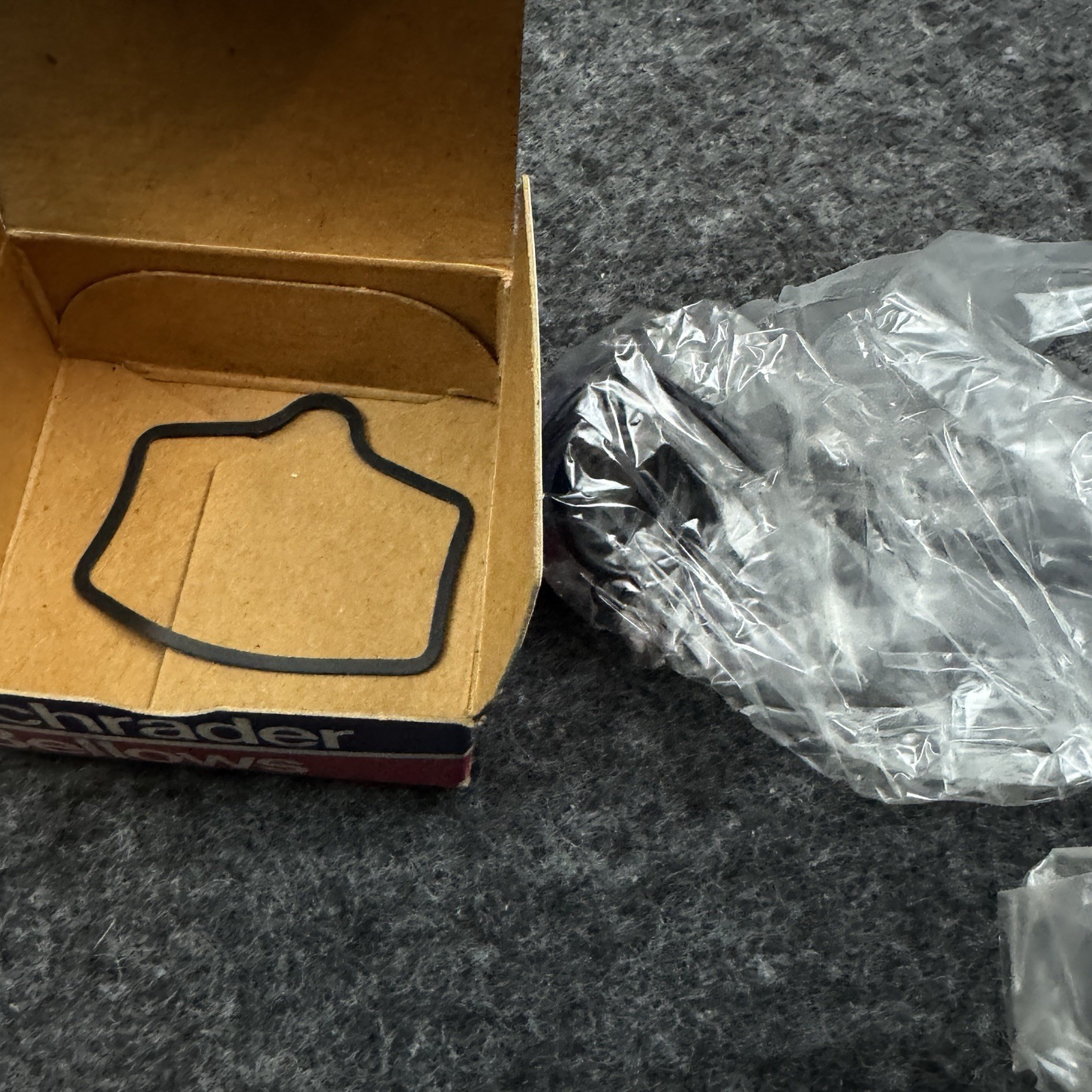 Nos Schrader Bellows repair kit with gaskets and o-rings 31500-8000