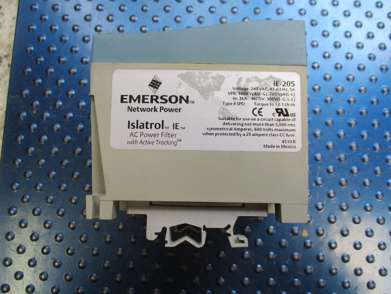 EMERSON ISLATROL AC POWER FILTER 240 VAC 5A TYPE 4 SPD IE-205