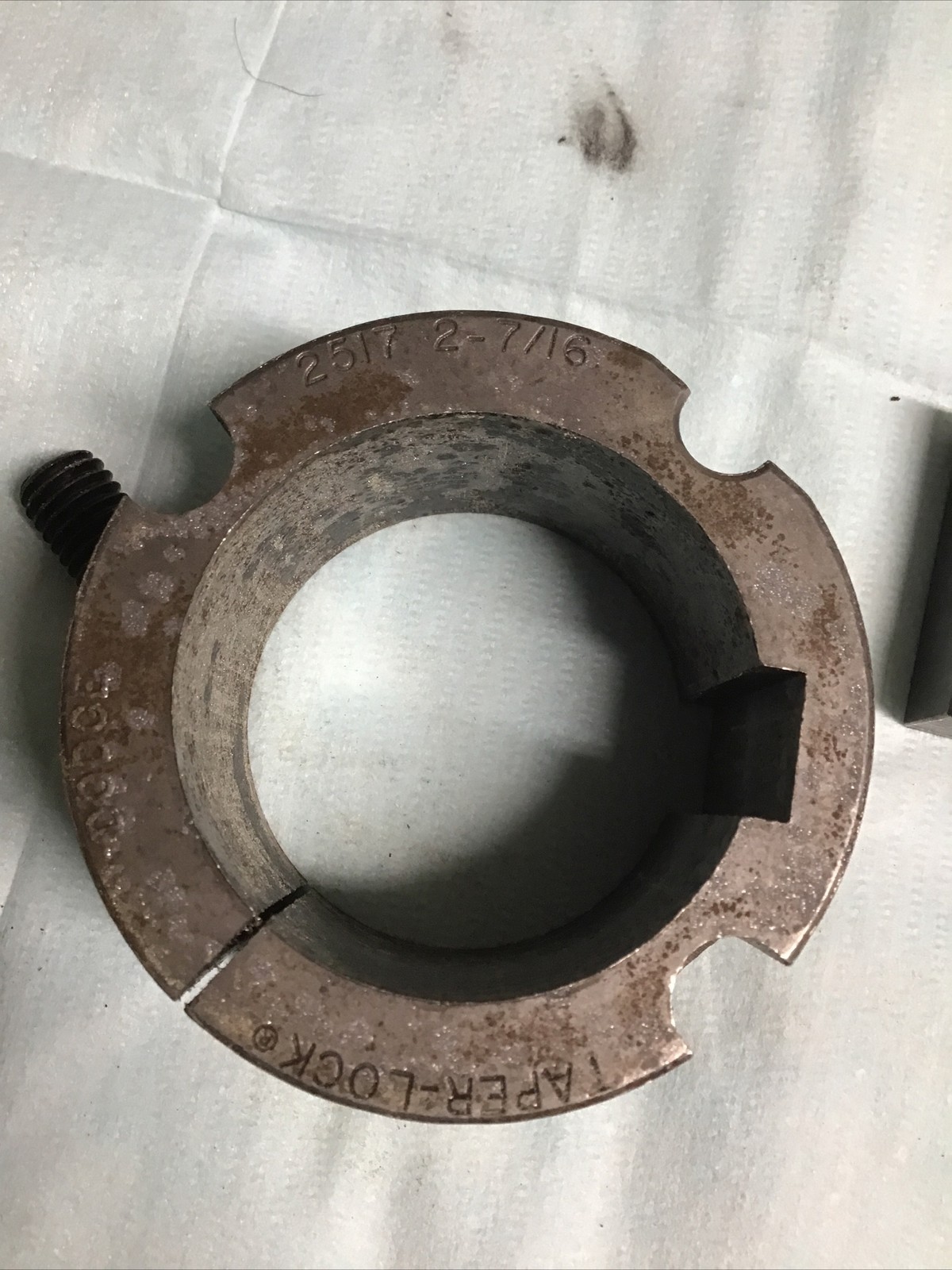 Dodge Taper-Lock Bushing 2517×2-7/16″ kw 117176 NOS