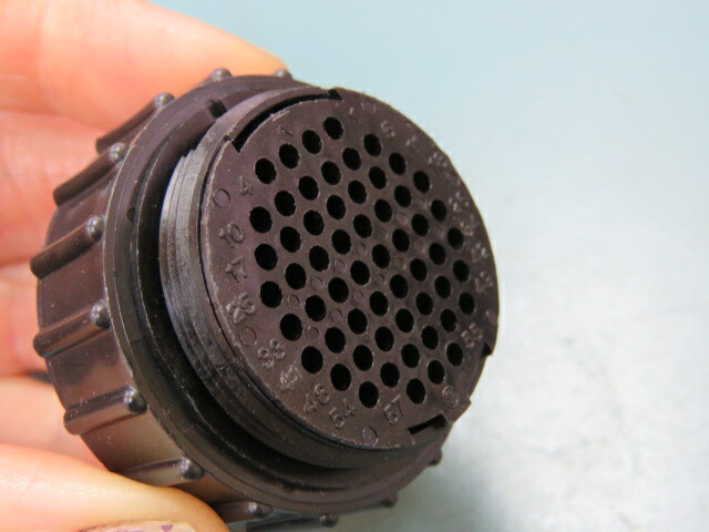 TE 206437-1 Qty of 5 per Lot 57 Position Circular Connector Plug Housing Free H