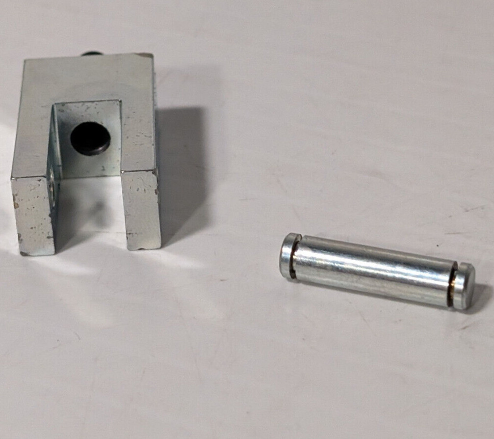 PHD Series CRS Cylinders Clevis Rod 163K613H01 and Rod Eye, Tension, Industrial