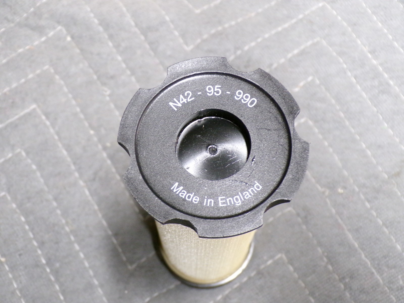 Johnson Controls #A-4000-605 331832 Coalescing Filter Element, 40 SCFM *NOS*