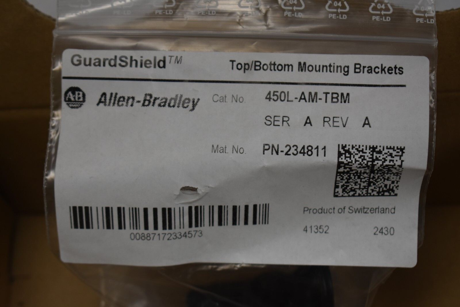 Allen Bradley 450L-AM-TBM Top Bottom Mount Brackets w/ 30mm w Test Rod Black