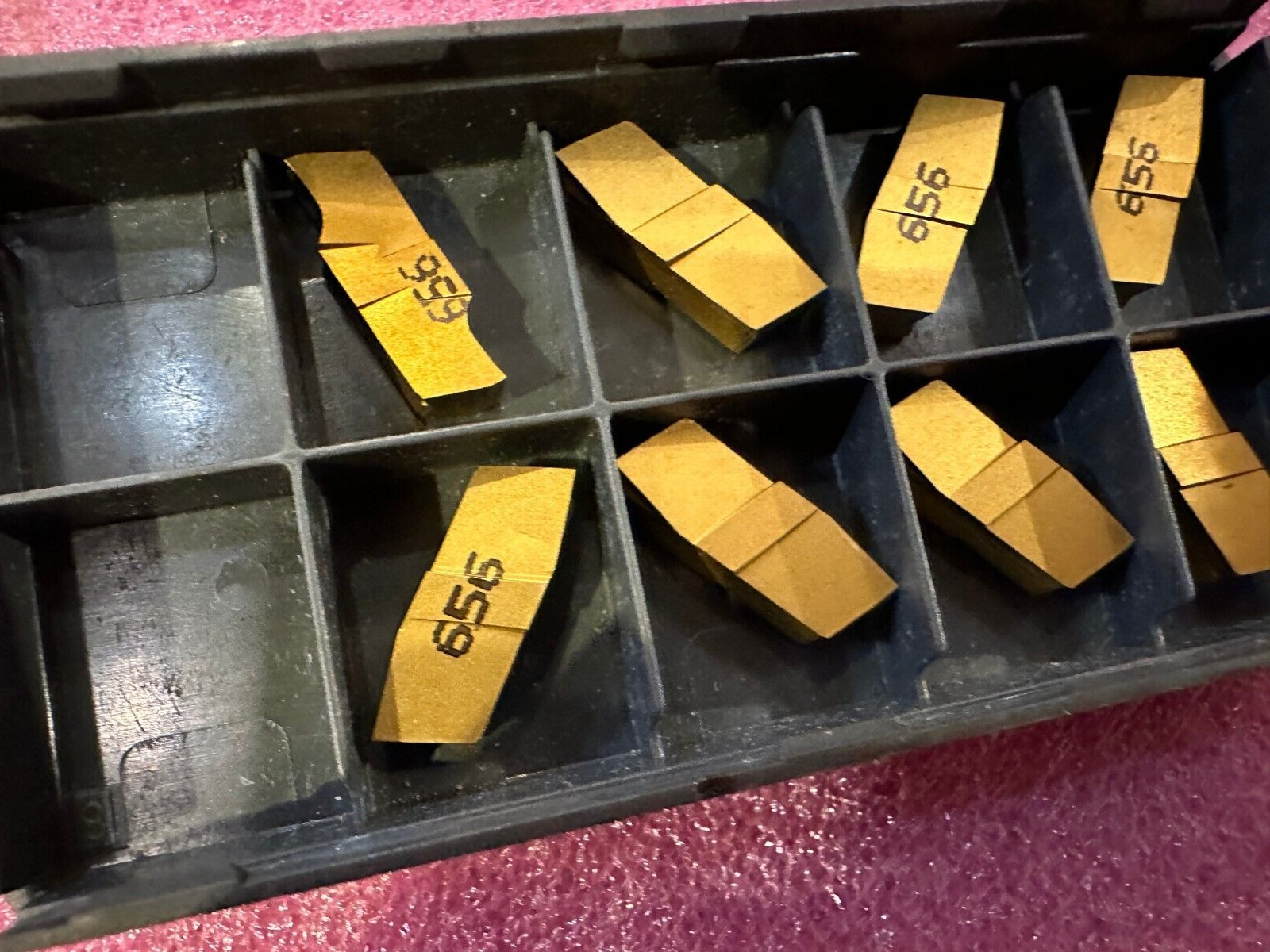 Iscar Double-Ended Grooving Inserts IC656 P20-P40 P/N GIF 4.45-0.15 (Lot of 8)
