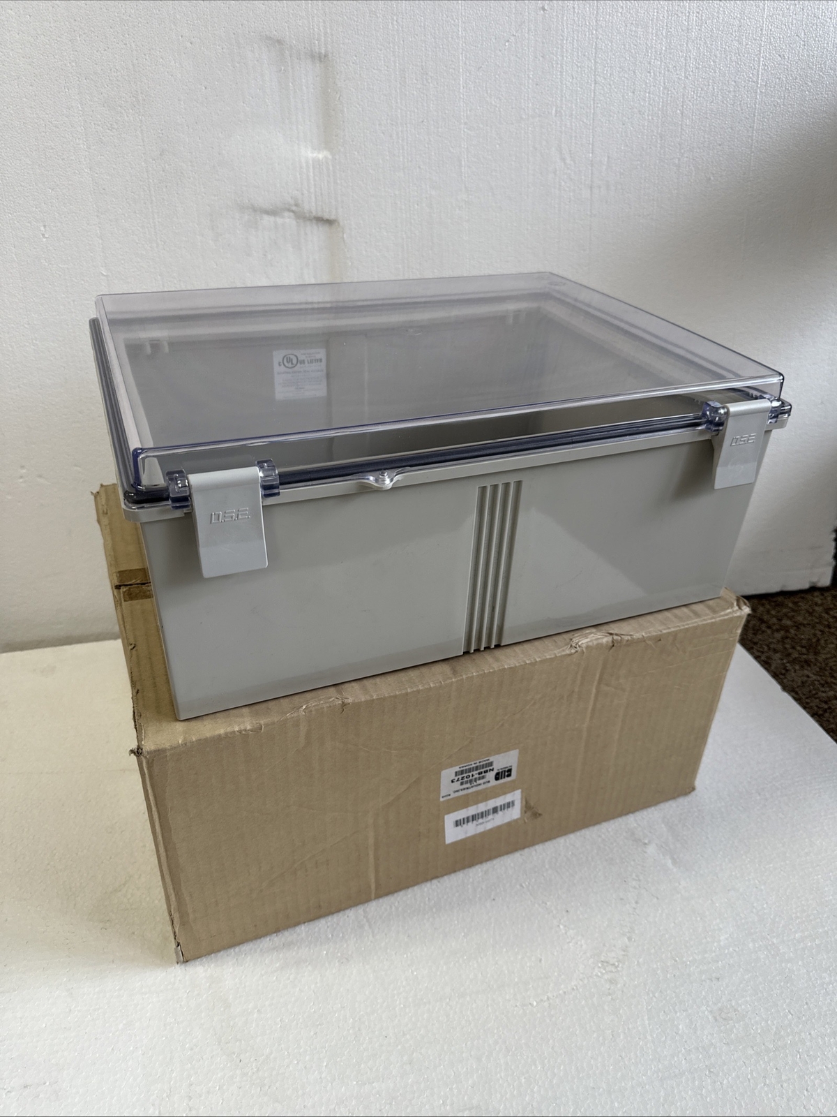 Bud Industries NBB-10273 Light Gray Style B Plastic Indoor Box with Clear Door