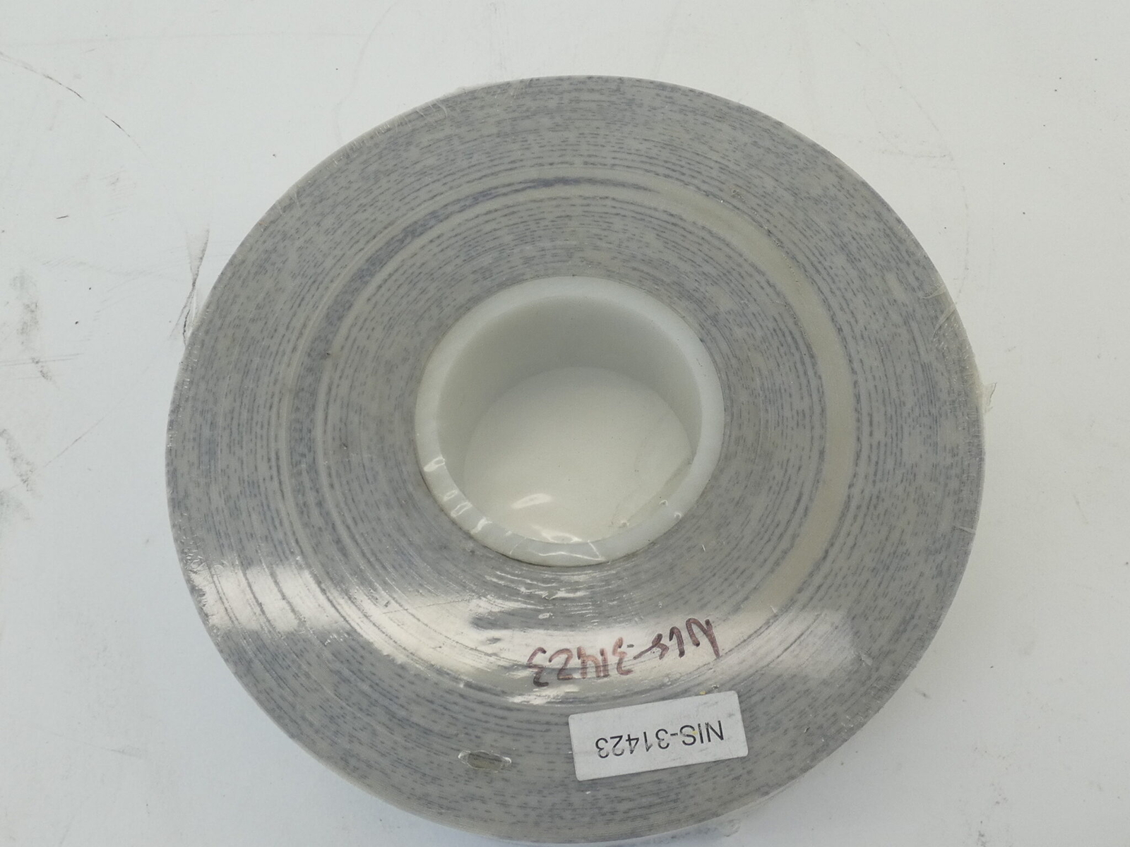 Norton Q151 662611 61822 Micro-Finishing Film, 2.17″ x 450′ x 3″ – NEW Surplus!