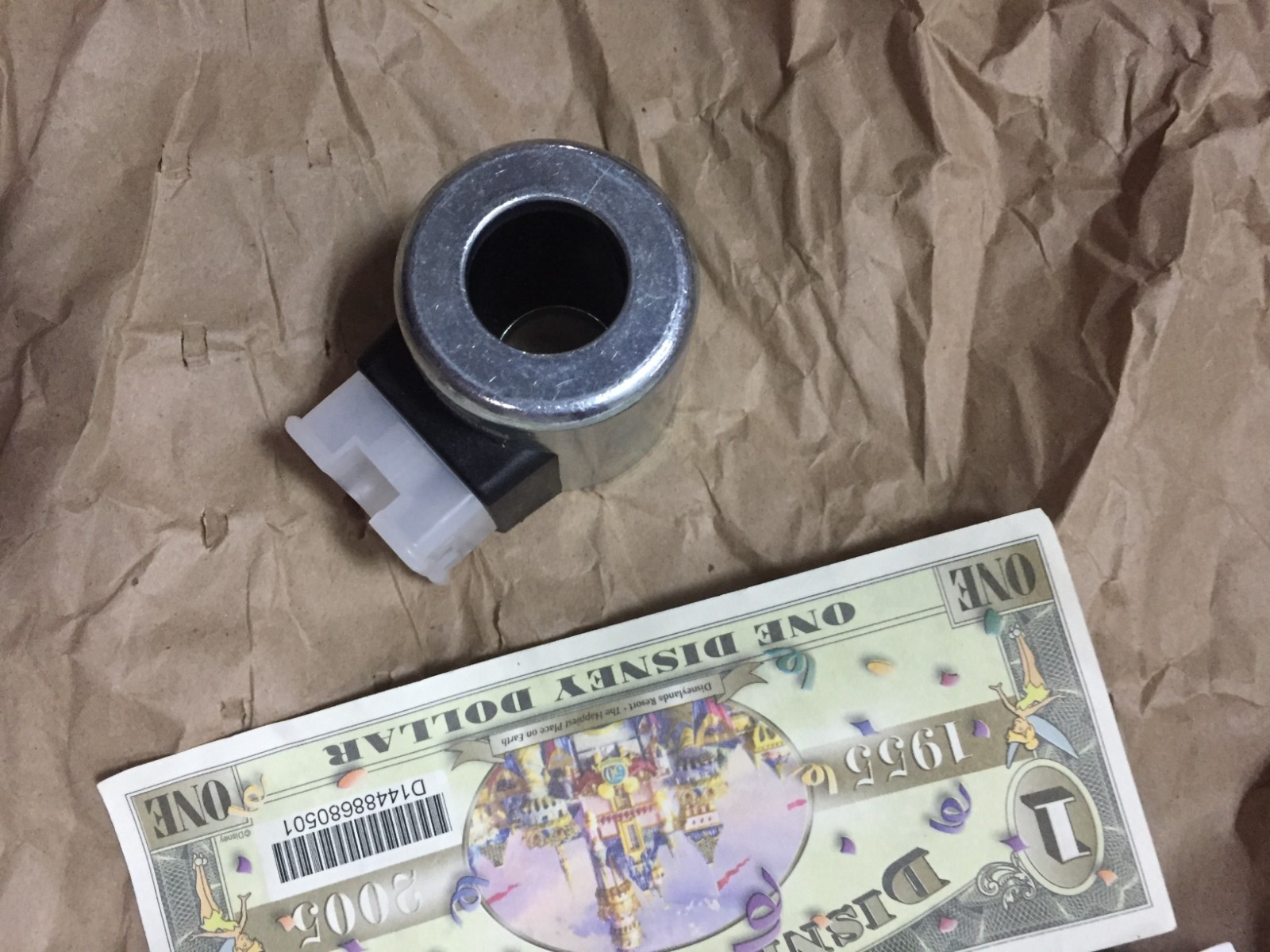 SOLENOID COIL 45-K4K__-30G220__00 R901175657 NEW REXR0TH