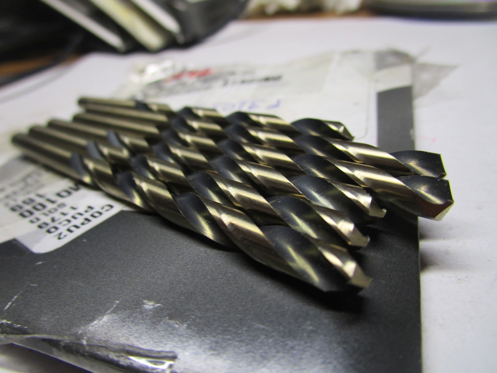 #4 x 3-3/4″ OAL 135° Split Point Black /Gold HSS Round Shank Jobber Drill QTY 6