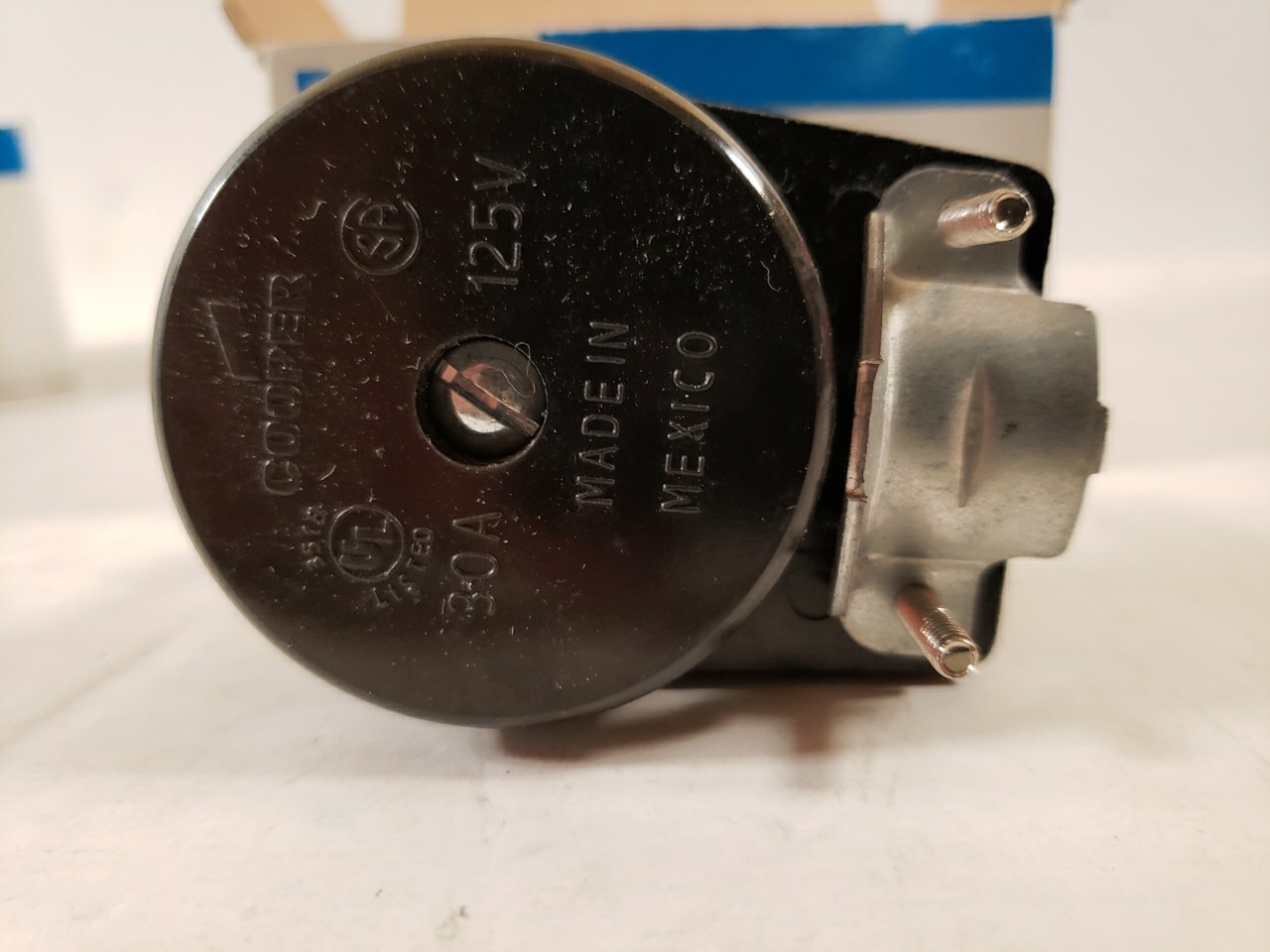 Lot Of 2 Eaton 83-BOX Travel Trailer Plug