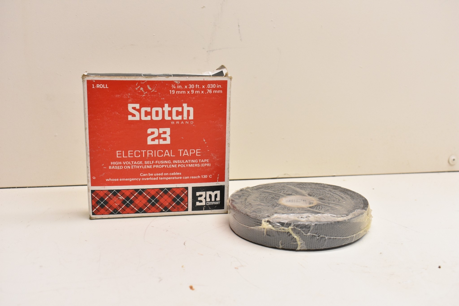 3M Scotch 23 Electrical Tape Black High-Voltage Insulating 3/4″ X 30′ X .030″