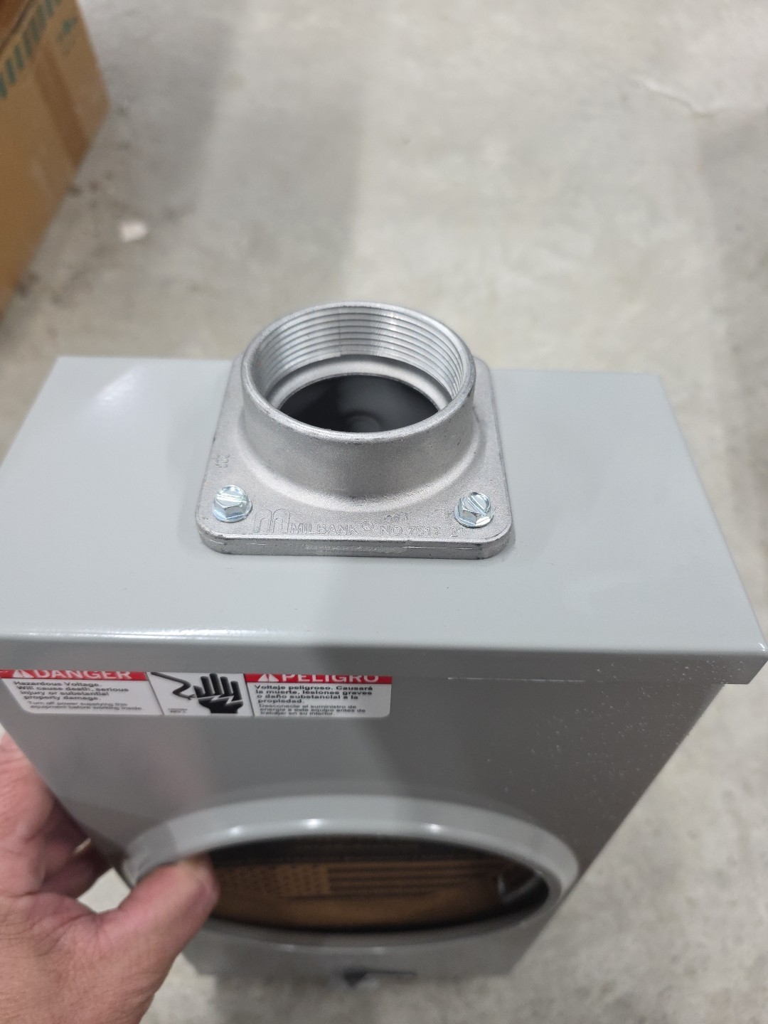 Milbank U7021-DL-TG 4 Term, Ringless, 2 inch Hub, Triplex Ground