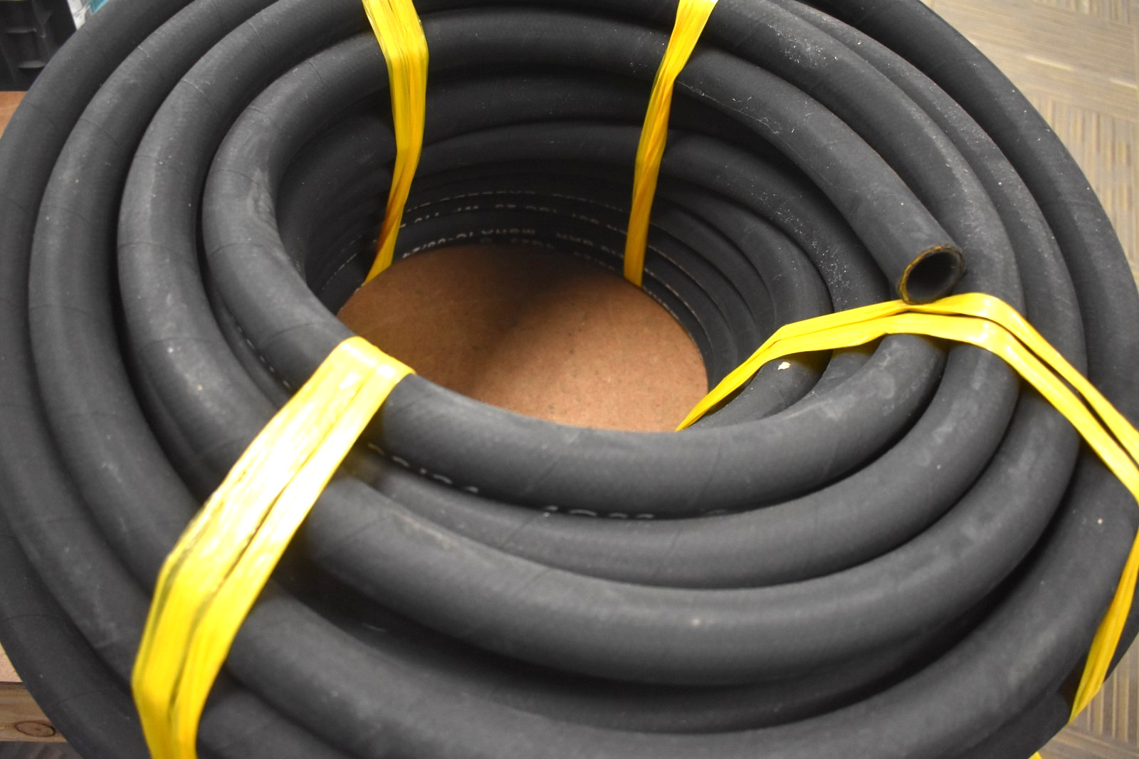 Hansa Flex KP125S 1″ Hydraulic Hoses 857 15C 25 WP 110 Bar 100′