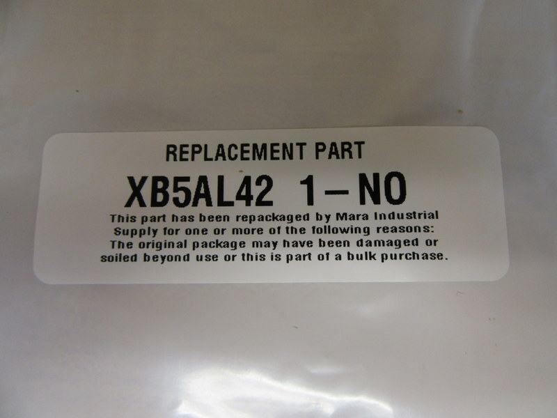 Schneider Telemecanique XB5AL42 Push Button Switch (Pack of 3)