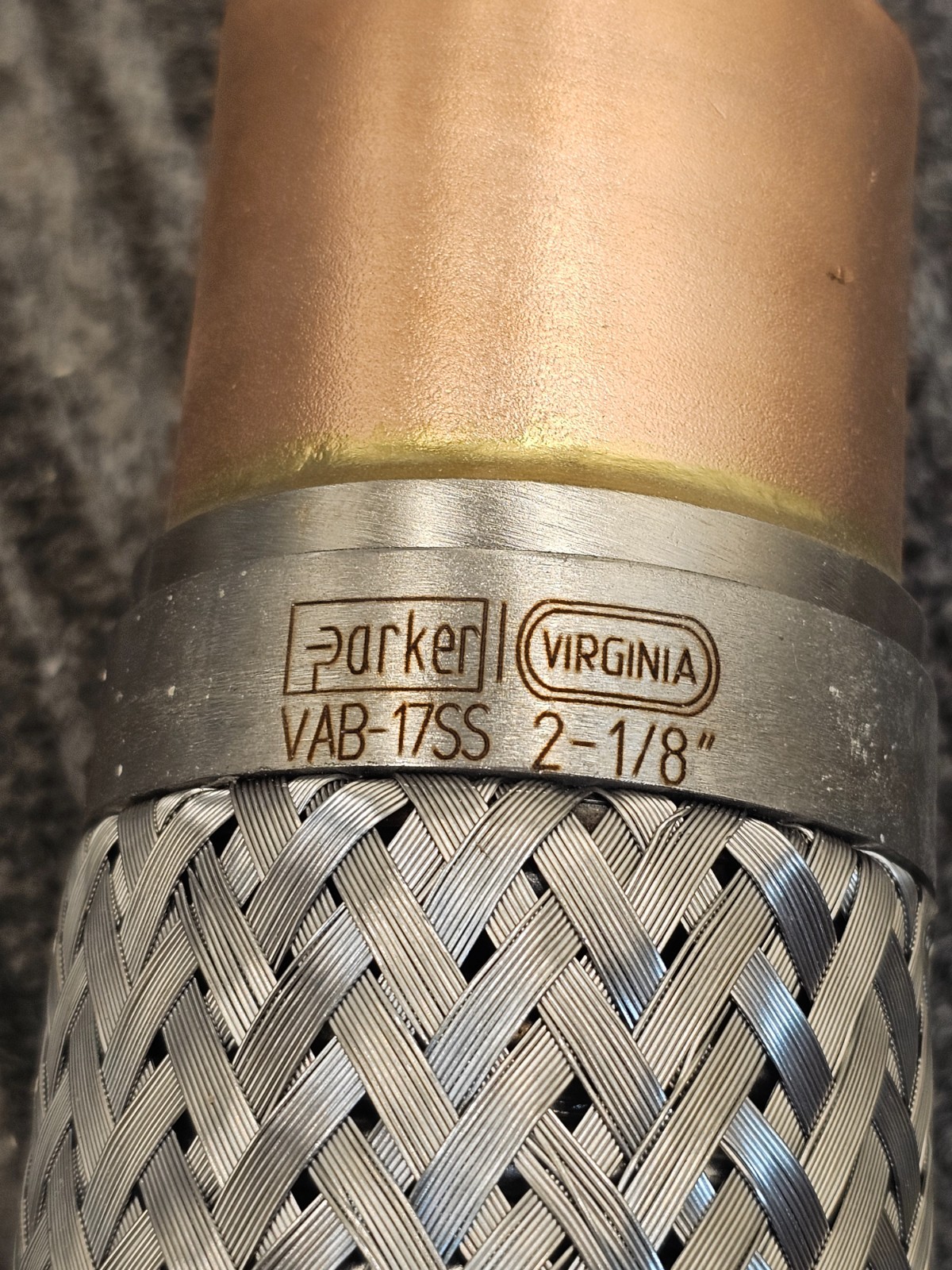 Parker VAB17SS 2-1/8″ ODF Vibration Absorber 20 1/2 In L, 400 Psi VASC-218