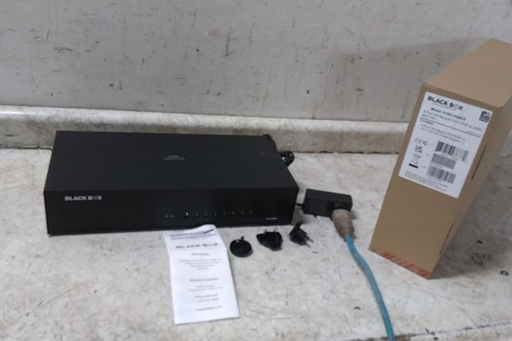 Black Box KVS4-2008VX 8-Port DH Secure DVI-I KVM w/Audio and CAC
