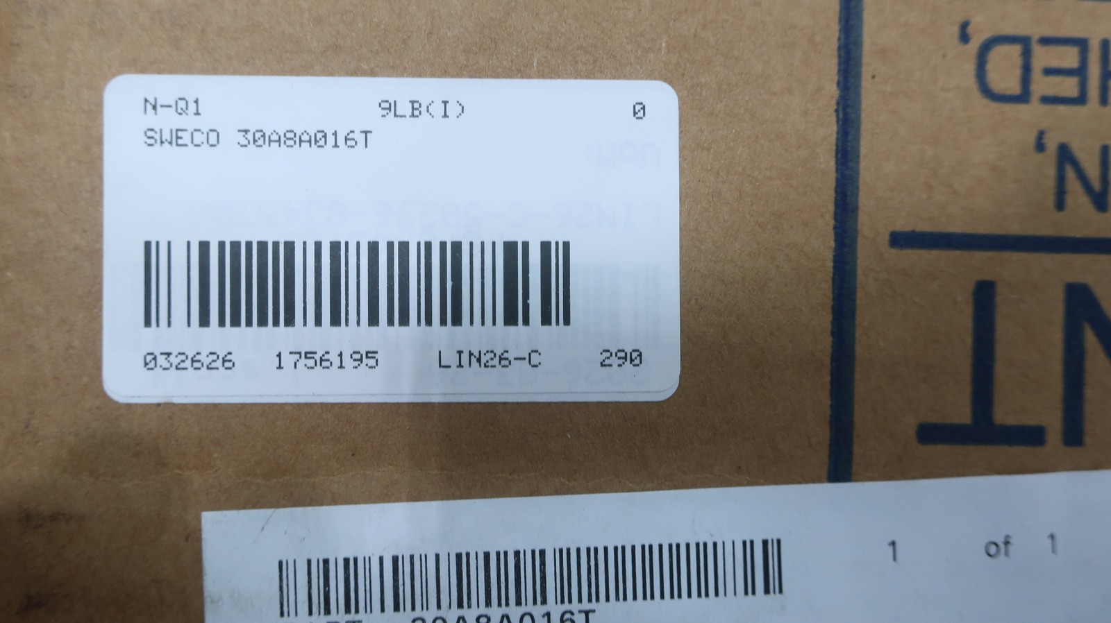 Sweco 30A8A016T Stainless 30in Screen 16t Wch