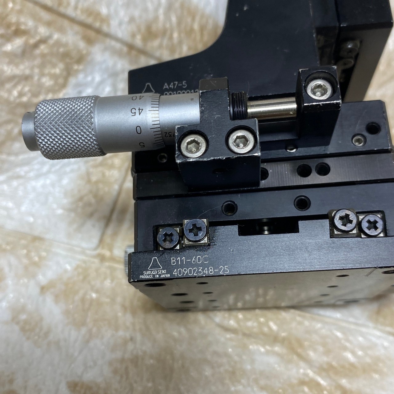 SURUGA SEIKI B11-60C-60CR-60AZ A47-5 MIX 3AXIS Stages as in photos, LAST, DHL