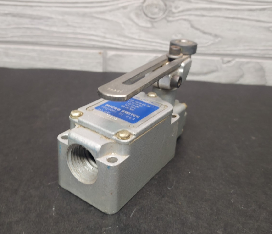 Micro Switch 1LS59 Precision Limit Switch W/ Arm 6PA44