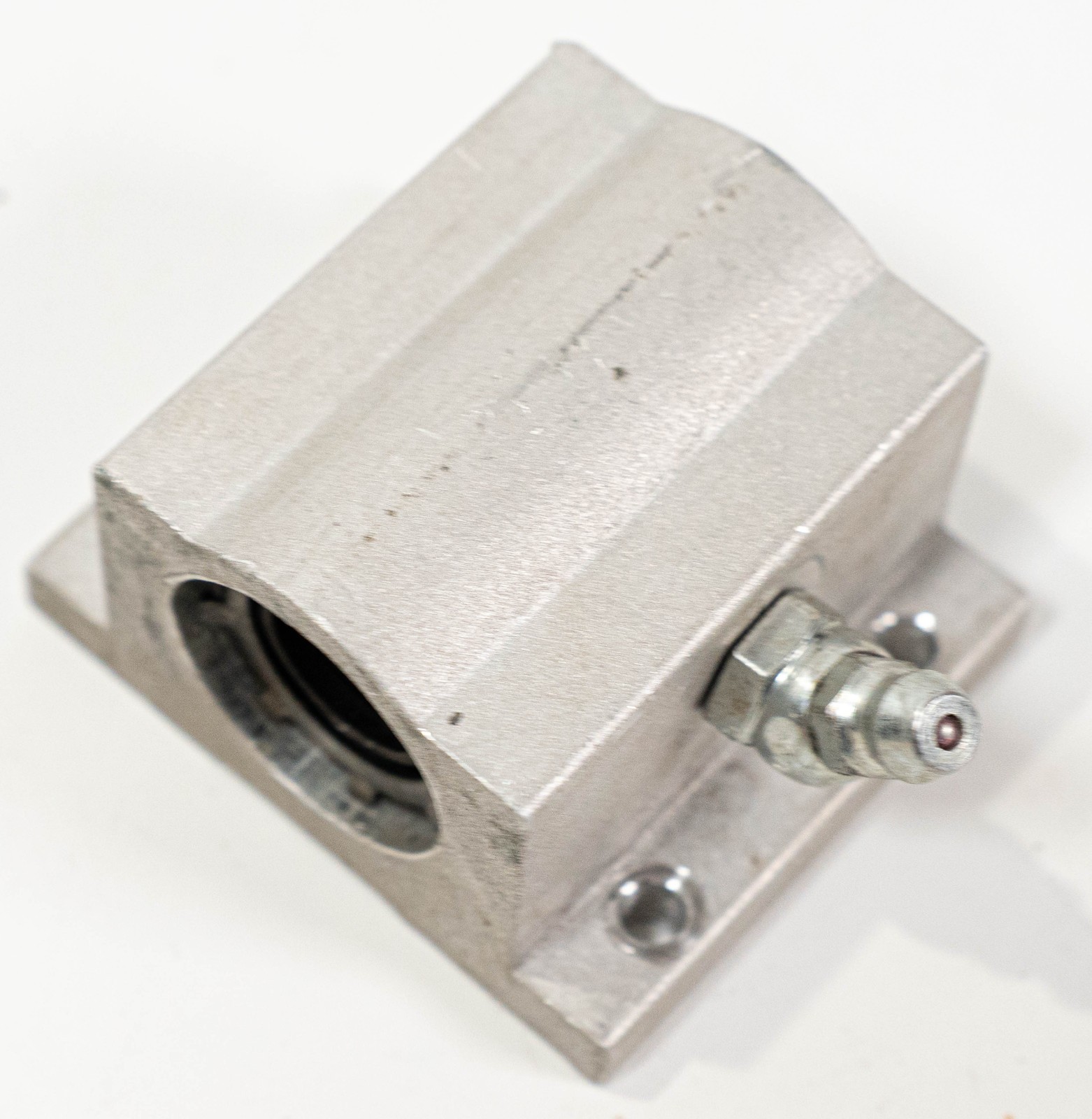 THOMSON SPB-8 Super Pillow Block, 1/2″ Shaft Diameter