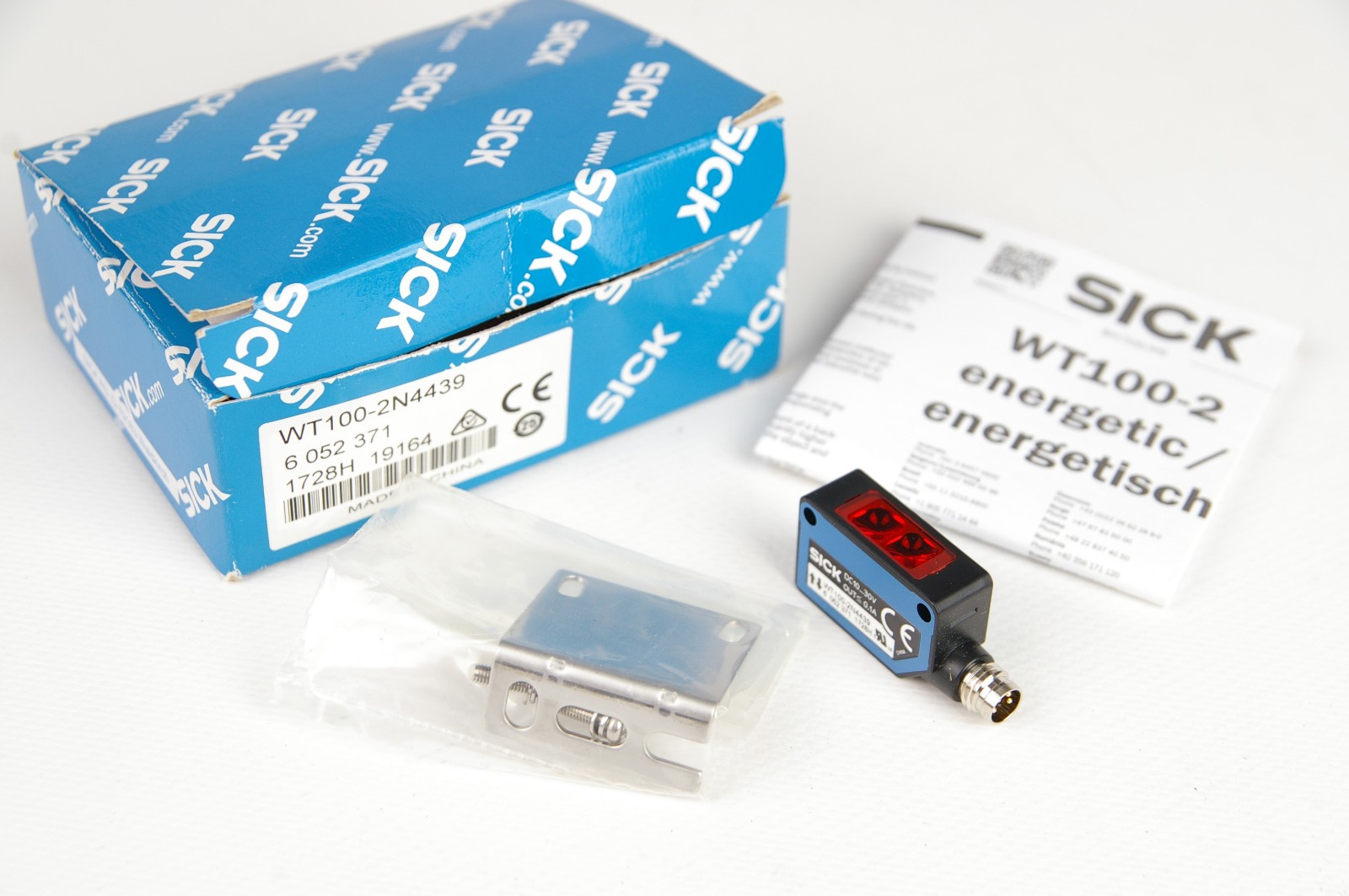 Sick WT100-2N4439 6052371 Sensor