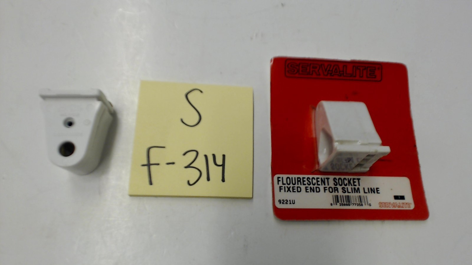 Fluorescent Socket Fixed End For Slim Line Lot of 2 (9221U)
