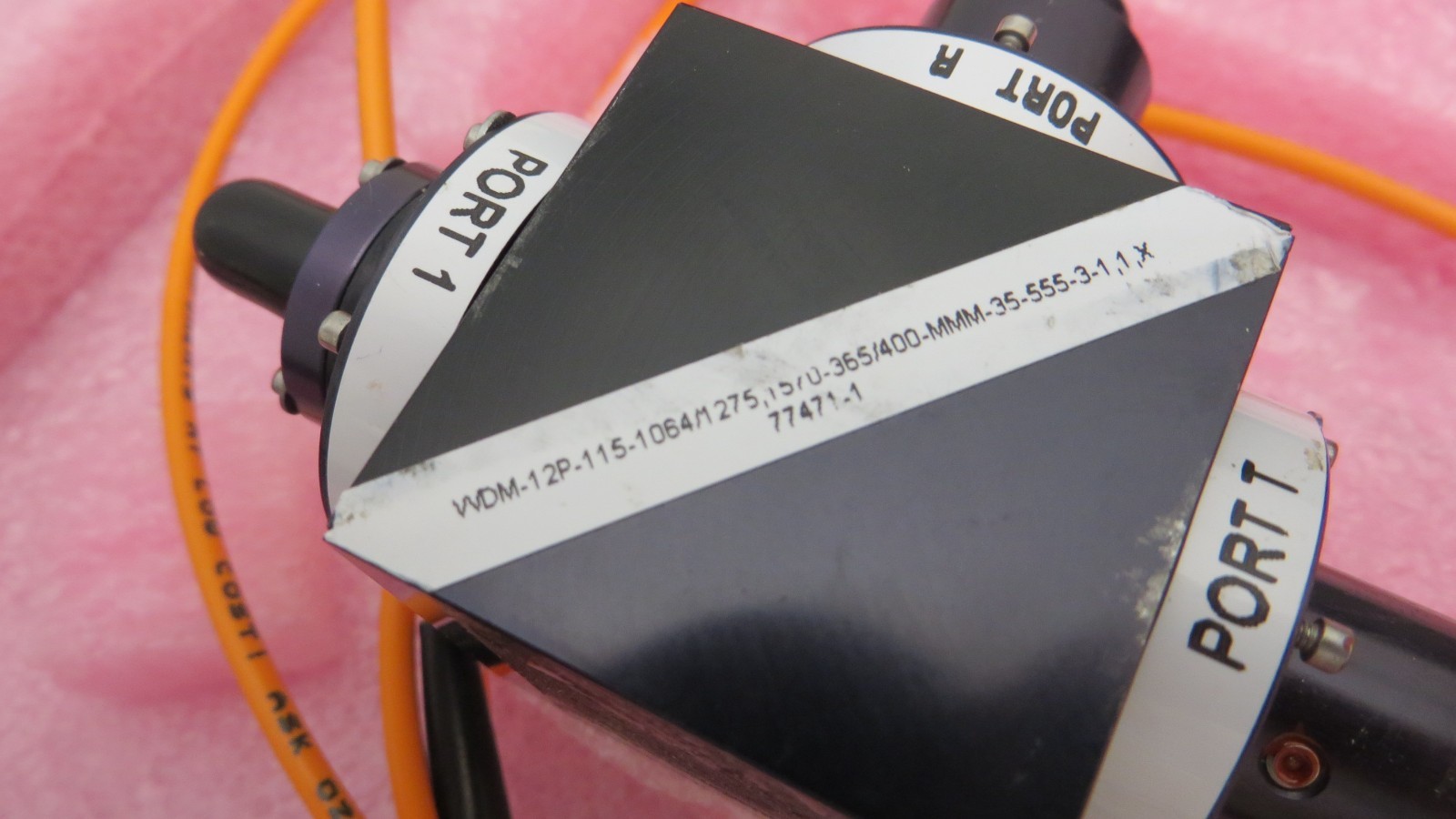 OZ Optics LTD VVDM-12P-115-1064M