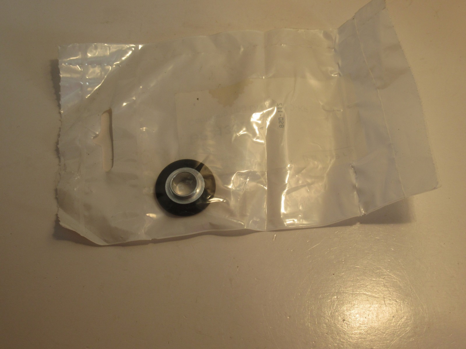 BALZERS BP213326-T BP23326T DN 10 ISO-KF CENTERING RING NEW