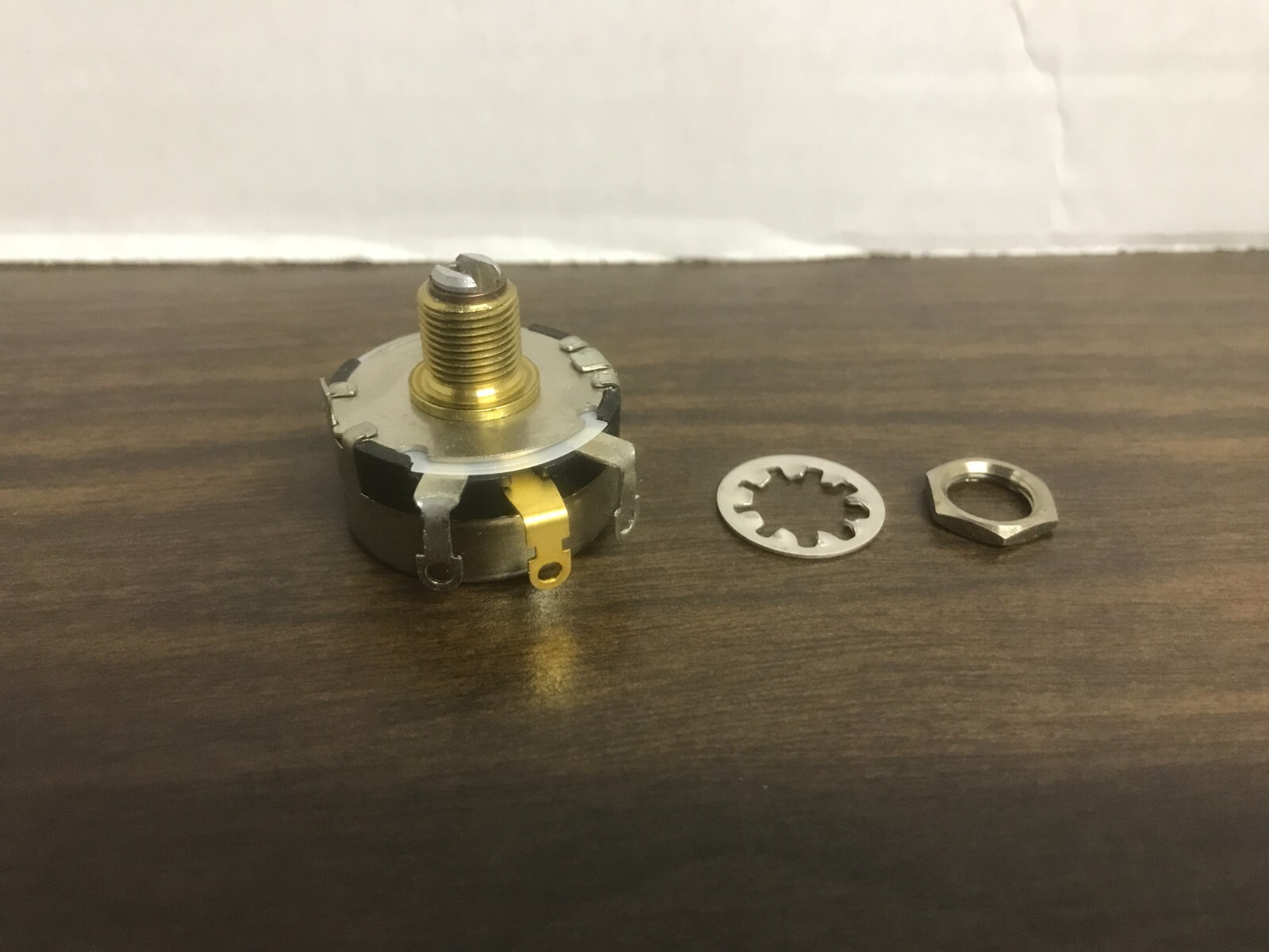Honeywell Clarostat A43-20 A4320 wirewound pick-a-shaft potentiometer New NOS