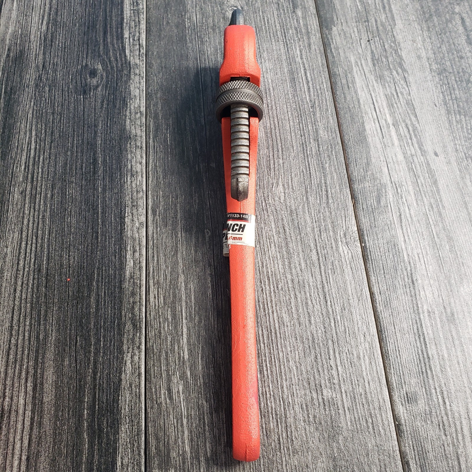 Performance Tool W1133-14B 2 in. Serrated Jaws Straight Pipe Wrench 14 L in.