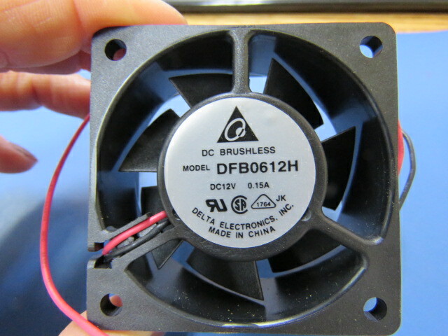 DELTA DFB0612H Qty of 10 per Lot 60x60x20 mm 12V Brushless Tubeaxial Fan 11 Wir