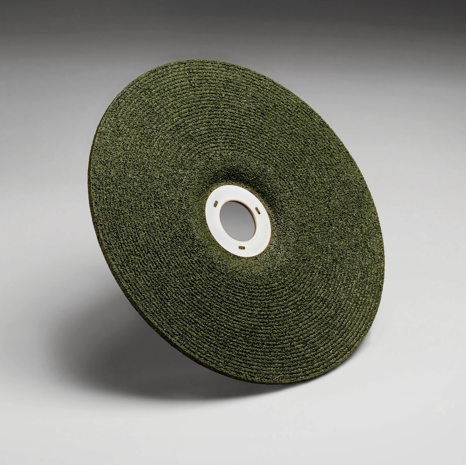 3M Green Corps Cutting/Grinding Wheel, T27, 7 in x 1/8 in x 7/8, 3 (Case of 20)