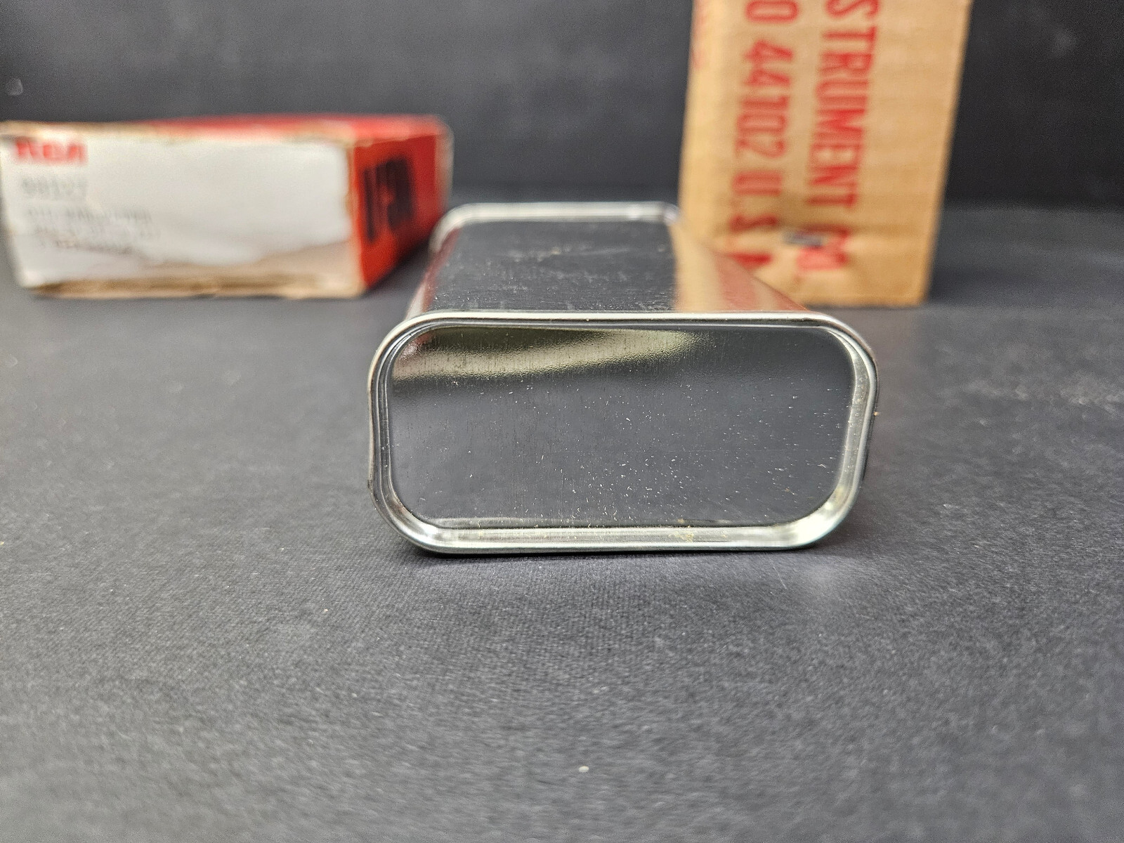 NOS RCA 98027 Manometer RED SP GR Oil Meriam 827 8 oz Tin with box RARE
