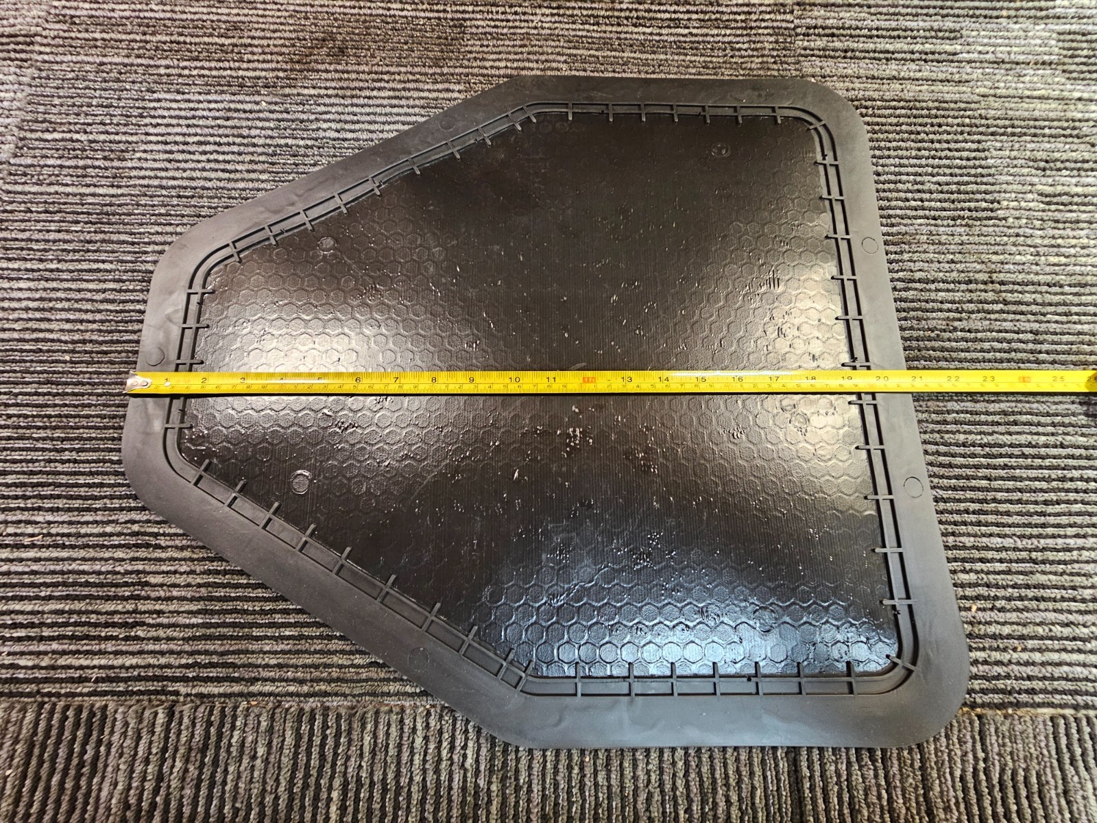(QTY 6) Big-D Deo-Gard 17.5 x 20.5 Disposable Urinal Mat, Charcoal, Mountain Air