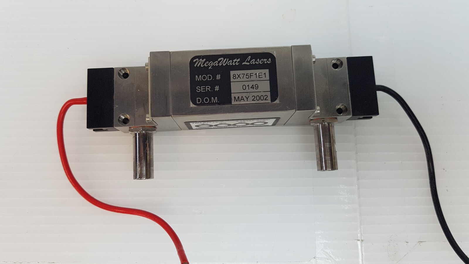 LUMENIS MegaWatt Lasers 8X75F1E1